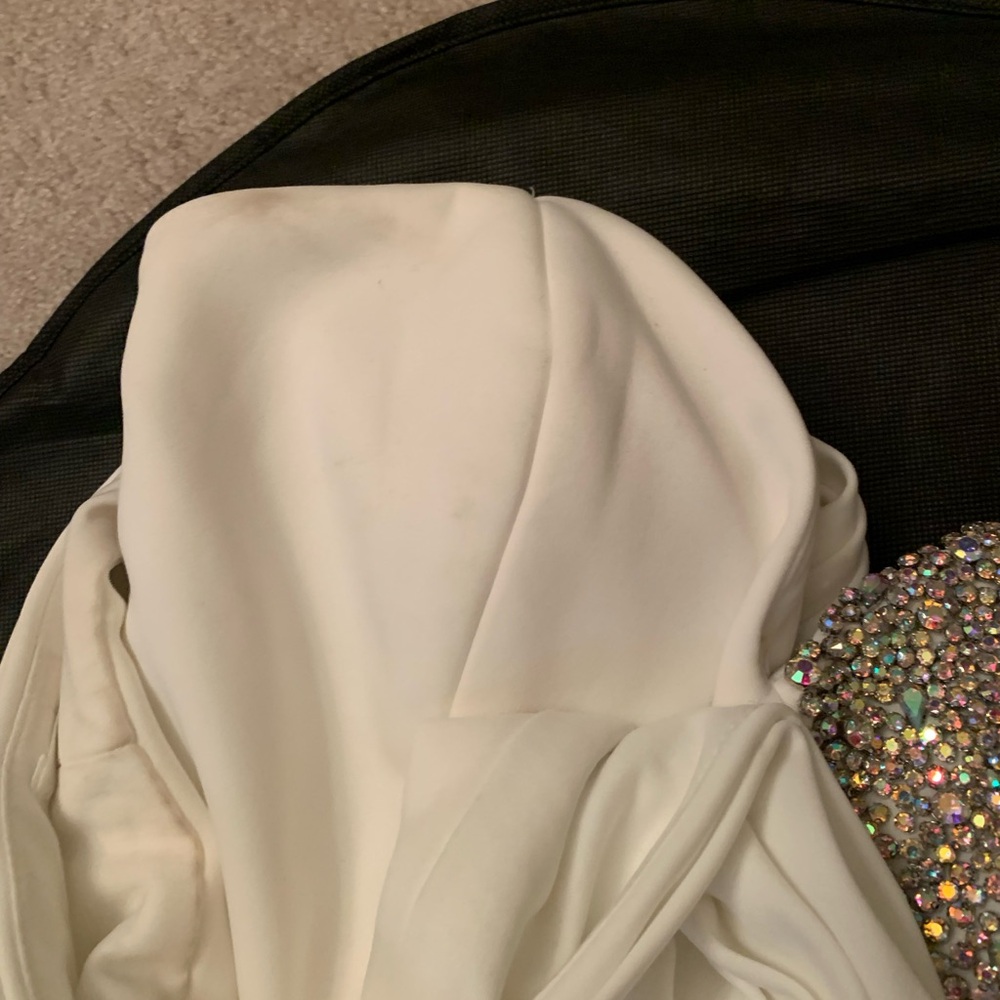 Jovani White Gown size 8 style number 09045 - Picture 6 of 16